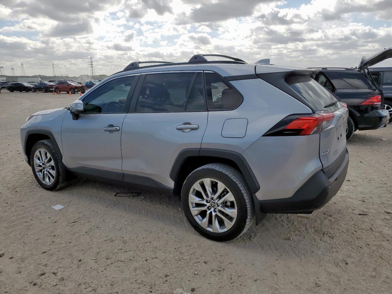 Фото: 2T3C1RFV0PC247205