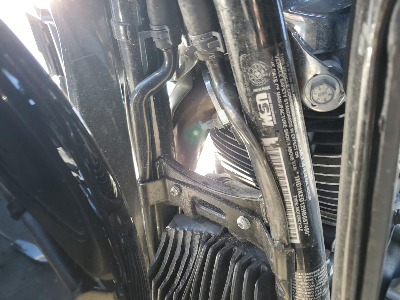 2017 Harley-Davidson Flhtk Ultra Limited VIN: 1HD1KED12HB687480 Lot: 85429535