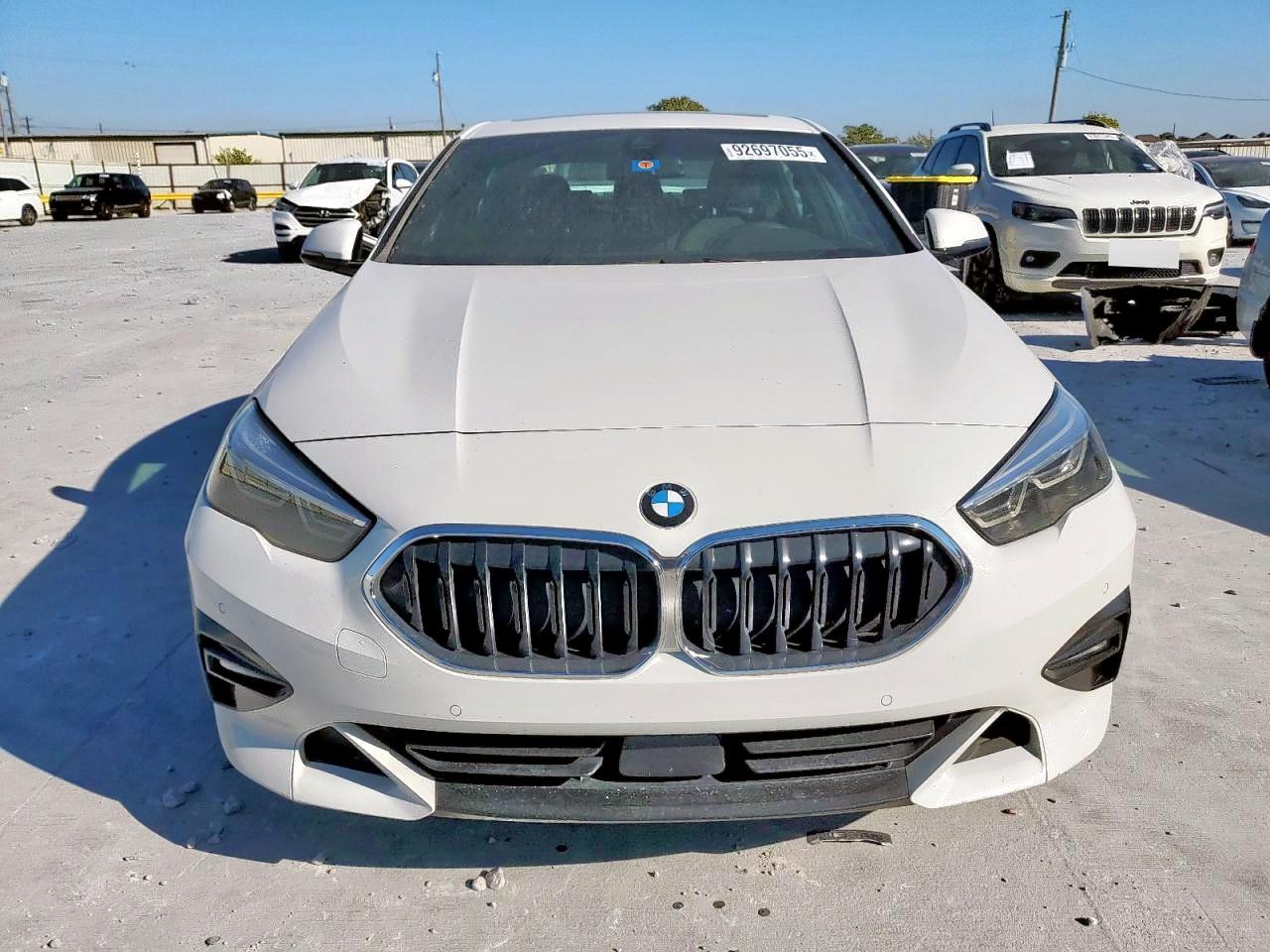 Фото: WBA73AK0XL7F92351