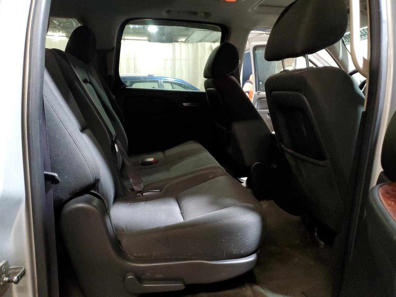 2011 GMC Yukon Xl K1500 Sle VIN: 1GKS2HE34BR331610 Lot: 93440365