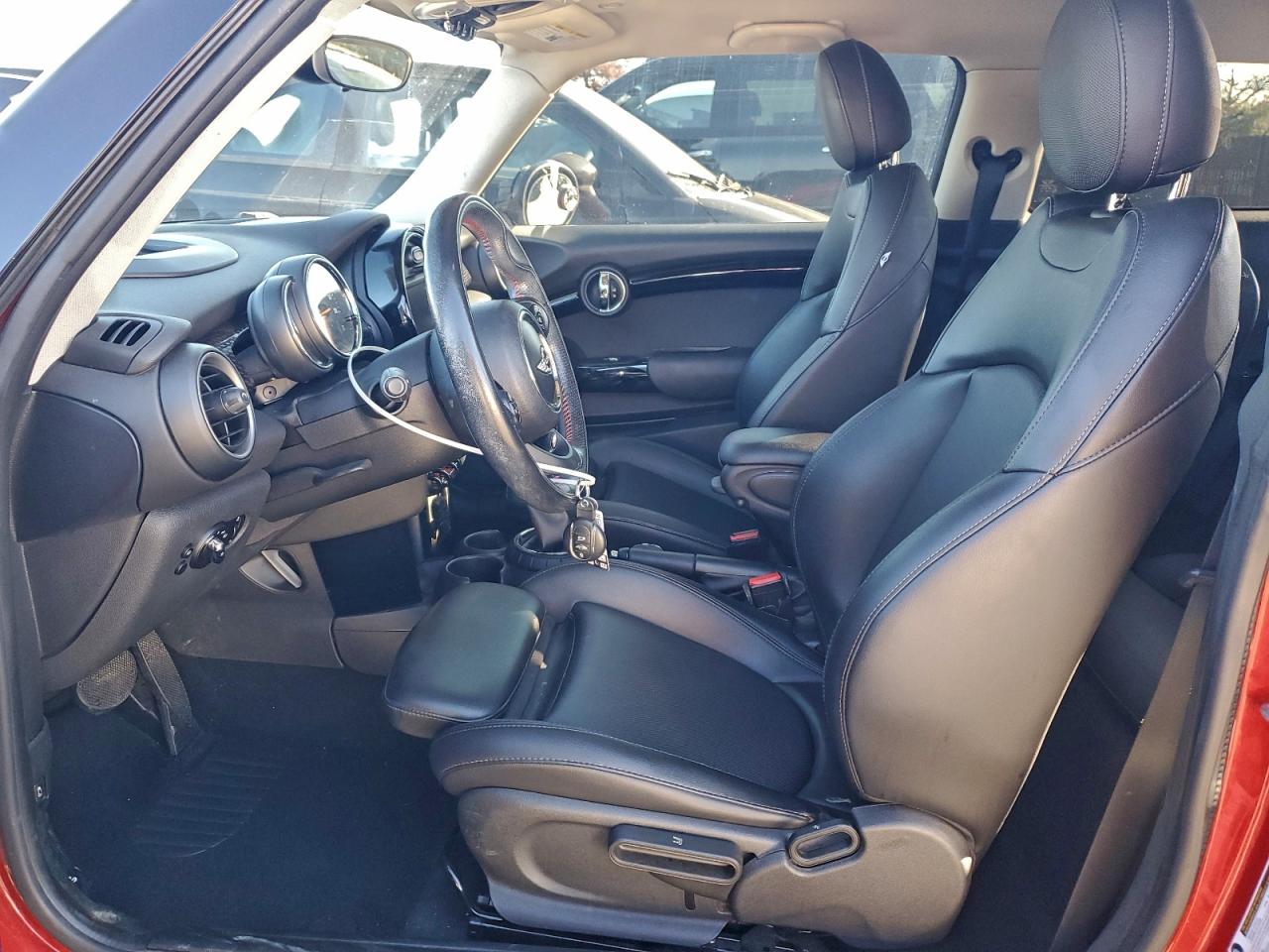 2015 Mini Cooper S VIN: WMWXP7C52F2A36716 Lot: 85440355