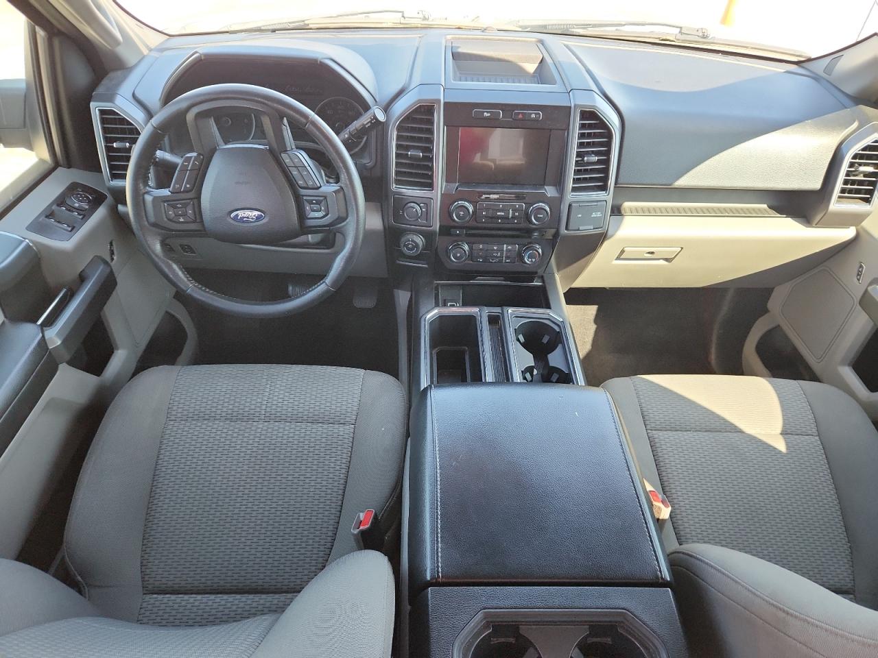 2017 Ford F150 Supercrew VIN: 1FTEW1CP8HKC76221 Lot: 91020555