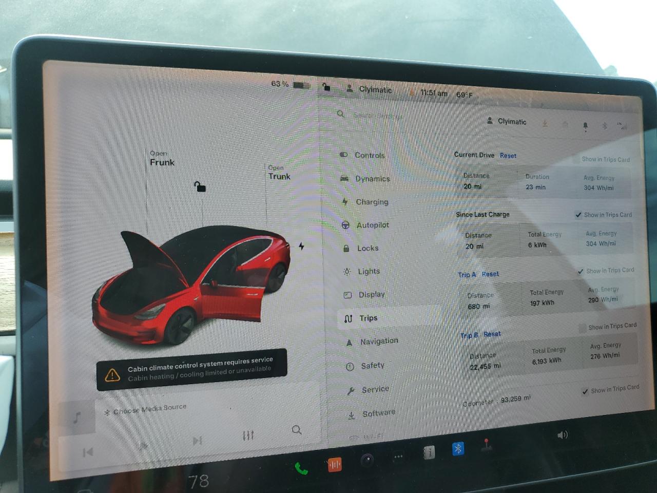 2018 Tesla Model 3 VIN: 5YJ3E1EA5JF045878 Lot: 92637545