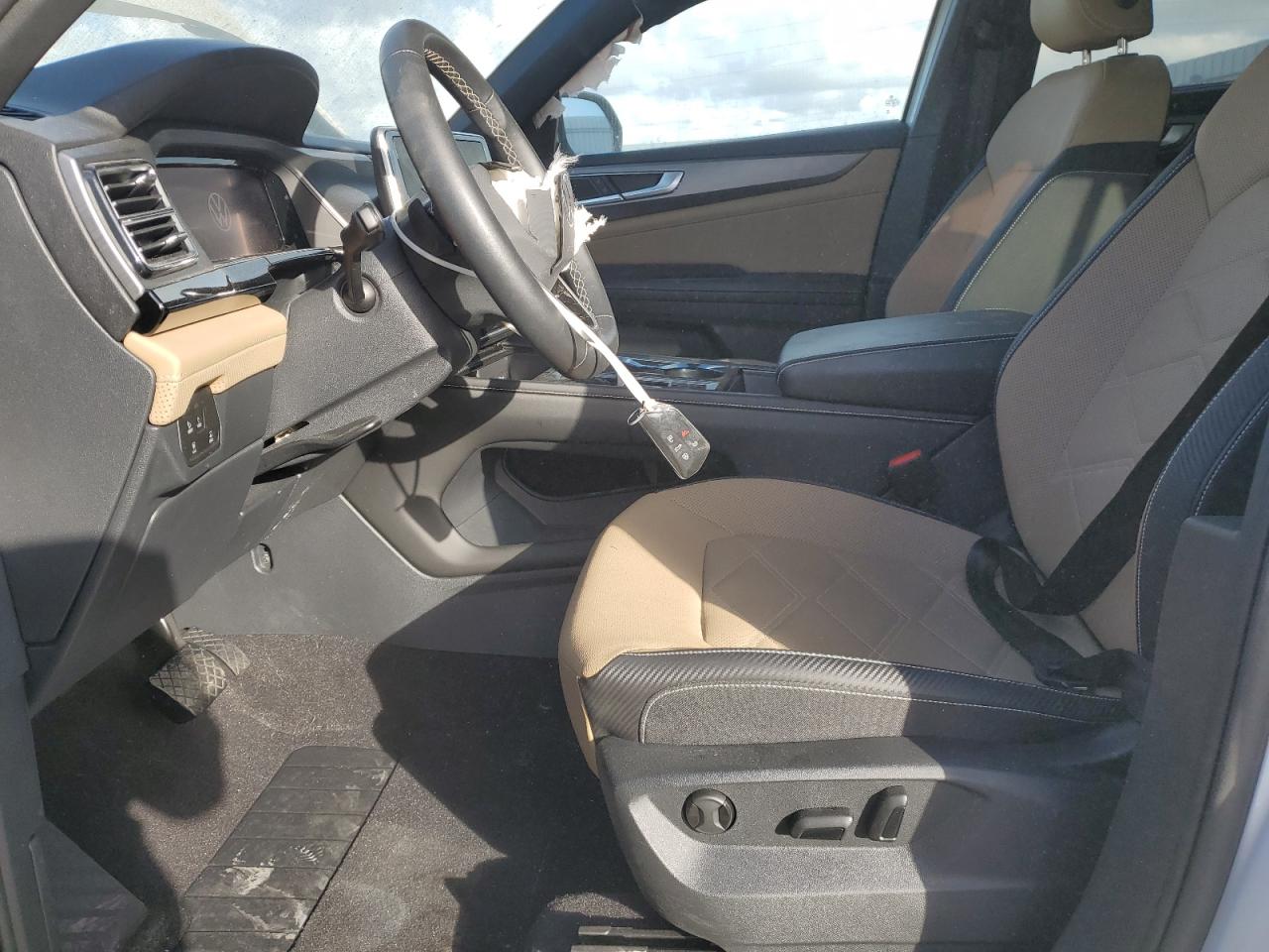 2024 Volkswagen Atlas Cross Sport Se VIN: 1V2JE2CA3RC241132 Lot: 93376685