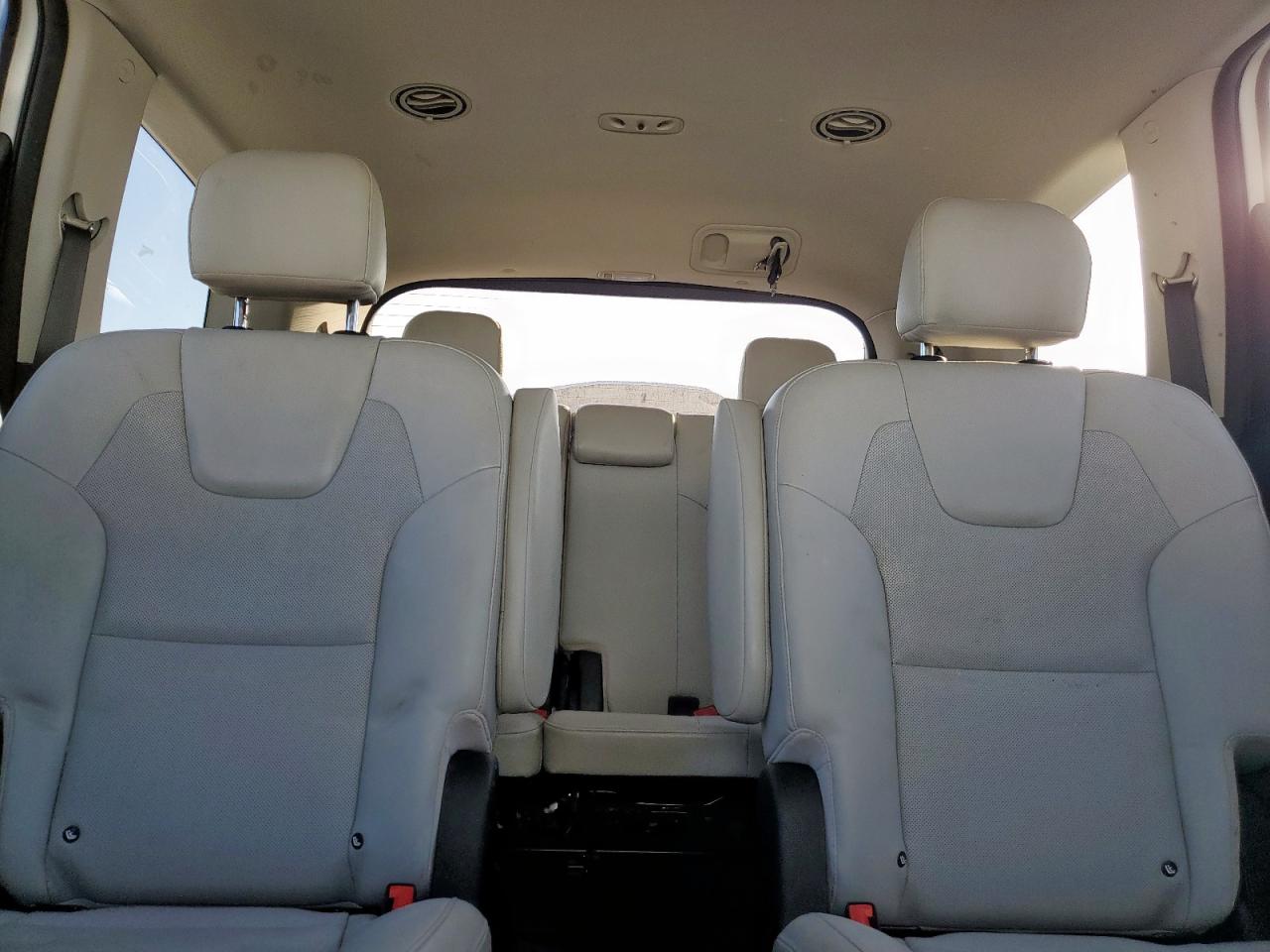 2022 Kia Telluride S VIN: 5XYP64HC4NG301150 Lot: 92410905