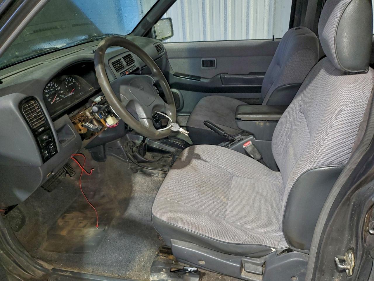 1995 Nissan Pathfinder Le VIN: JN8HD17Y7SW025037 Lot: 94076915