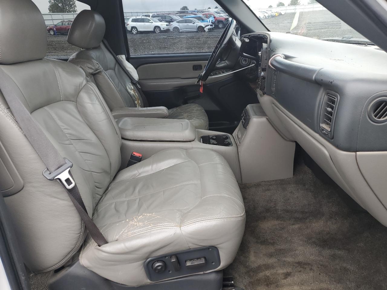 2002 Chevrolet Tahoe K1500 VIN: 1GNEK13T92R281457 Lot: 91056685