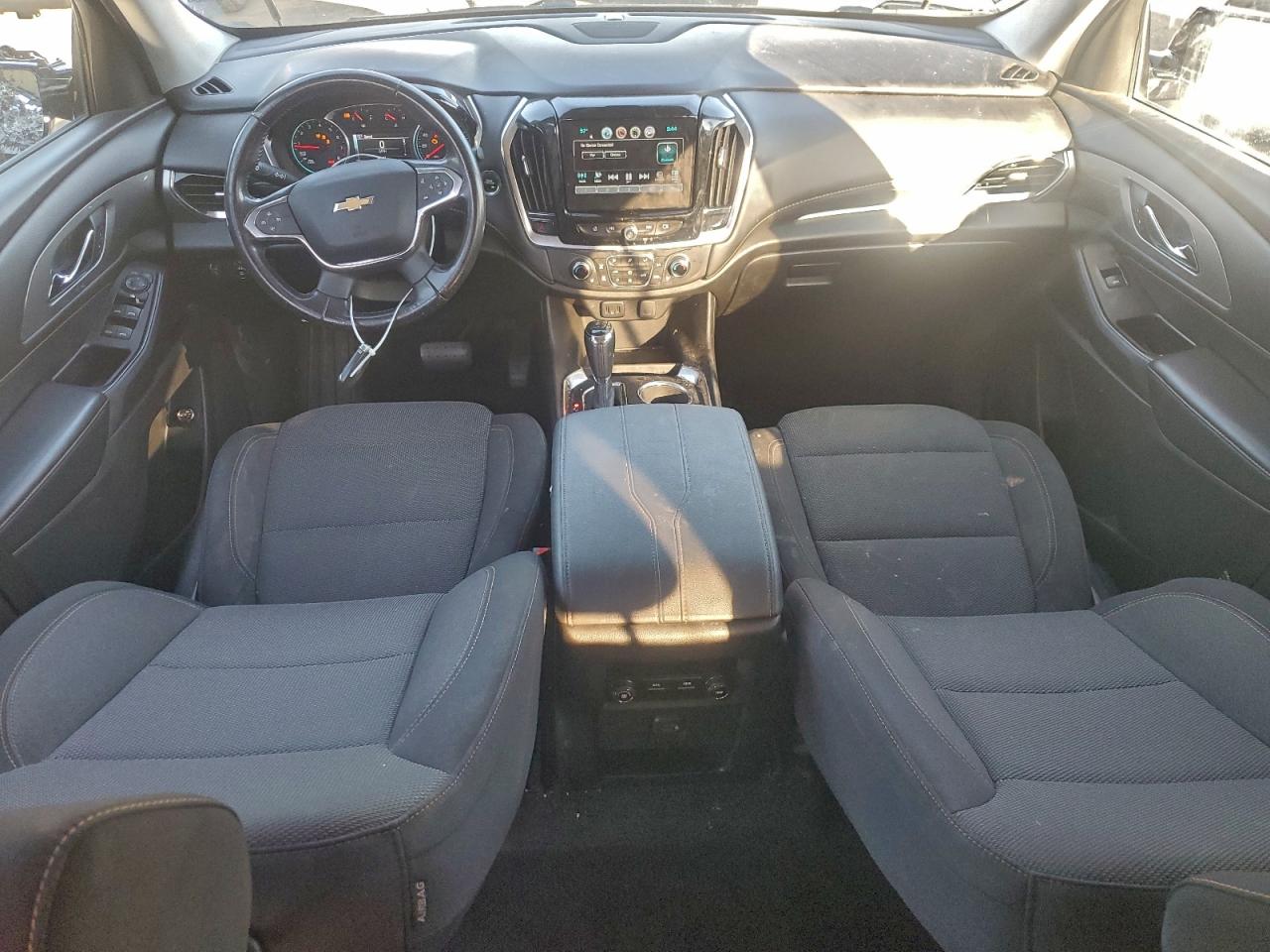 2019 Chevrolet Traverse Lt VIN: 1GNERGKW0KJ172717 Lot: 94074365