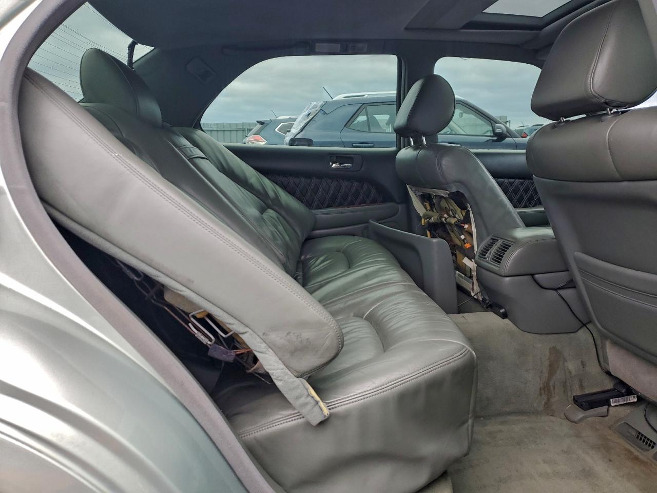 1998 Lexus Ls 400 VIN: JT8BH28F9W0122207 Lot: 94268195