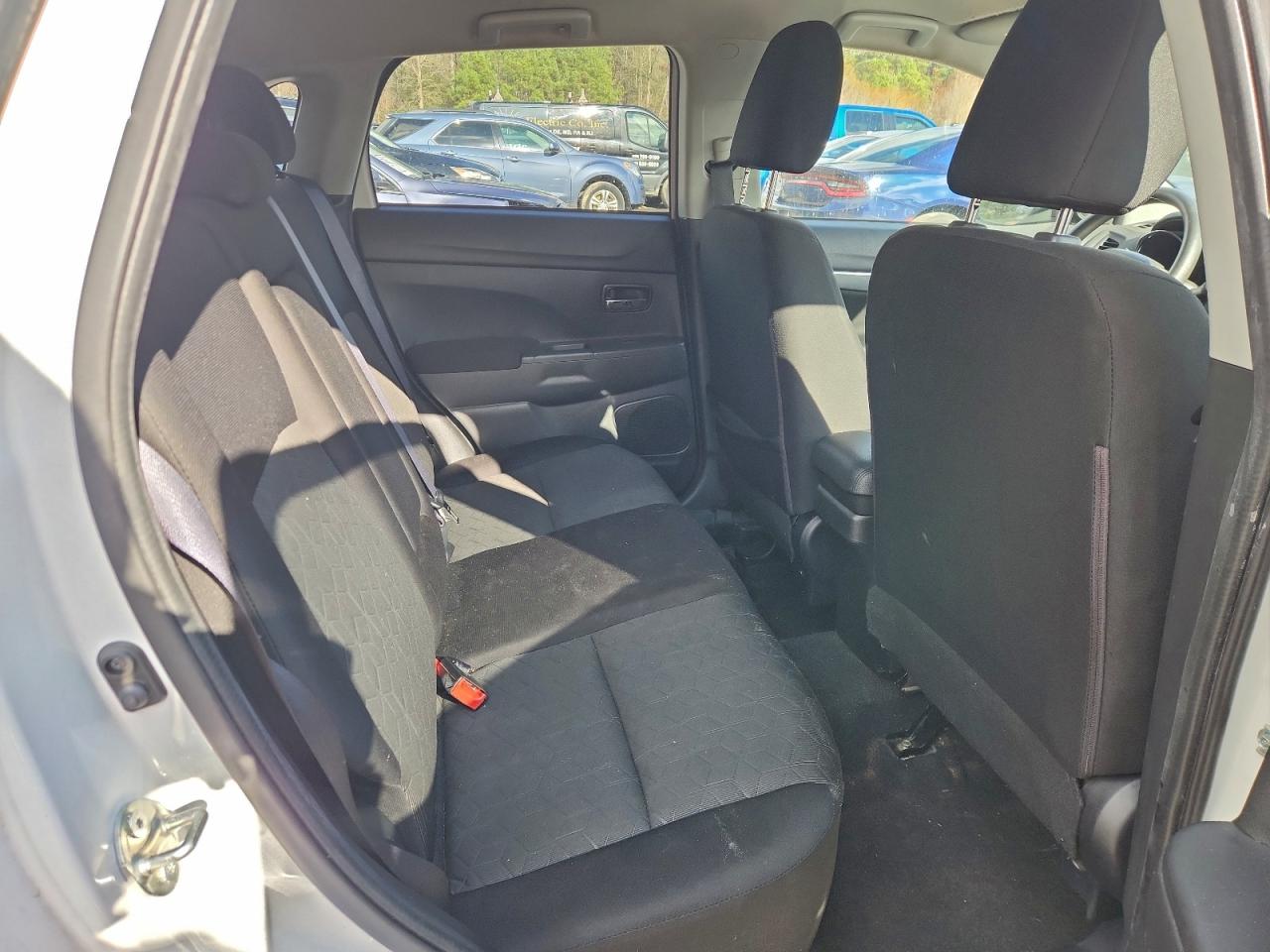 2020 Mitsubishi Outlander Sport Es VIN: JA4AR3AU3LU027374 Lot: 94031835