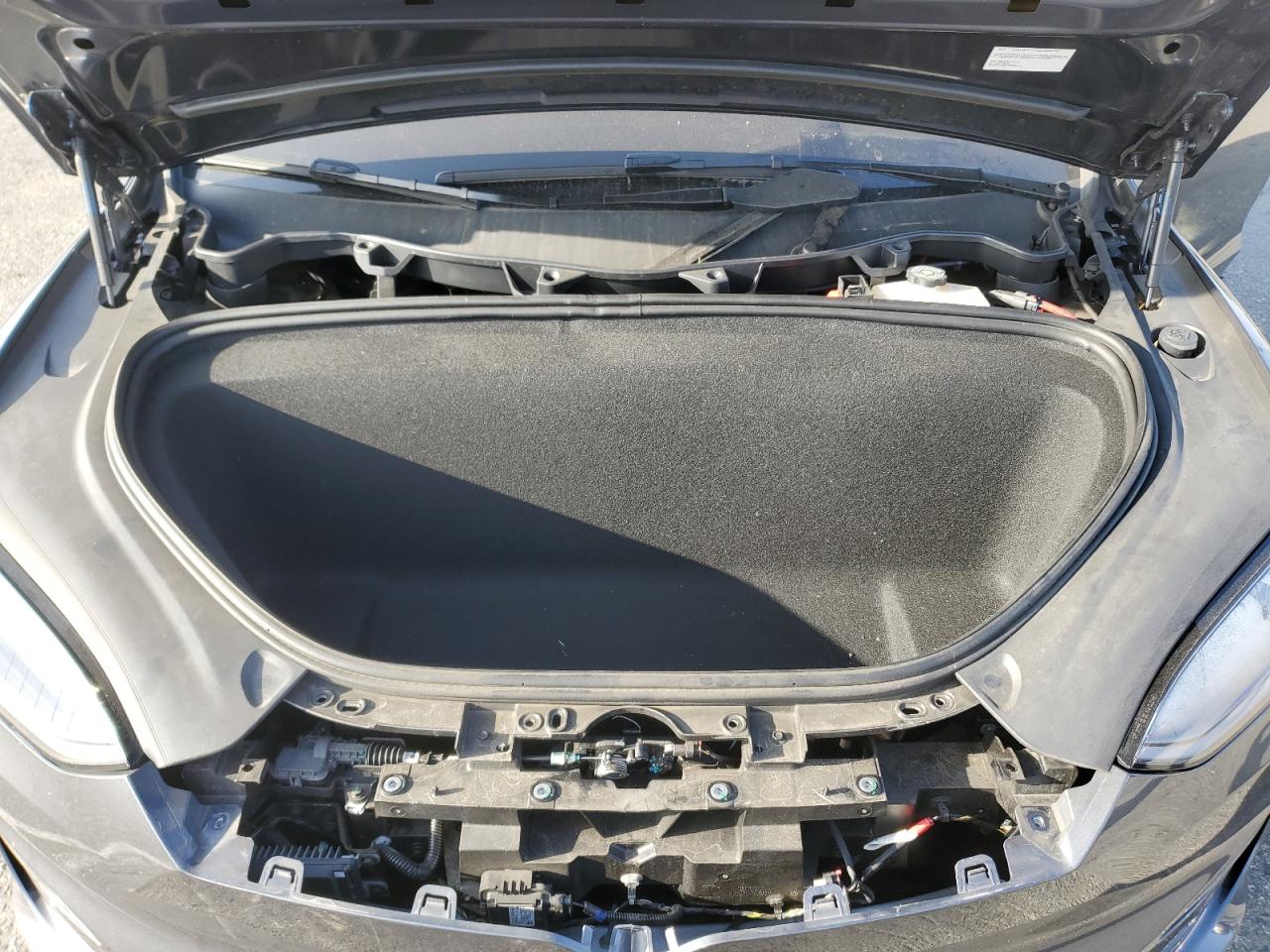 2023 Tesla Model X VIN: 7SAXCBE62PF409176 Lot: 90621345