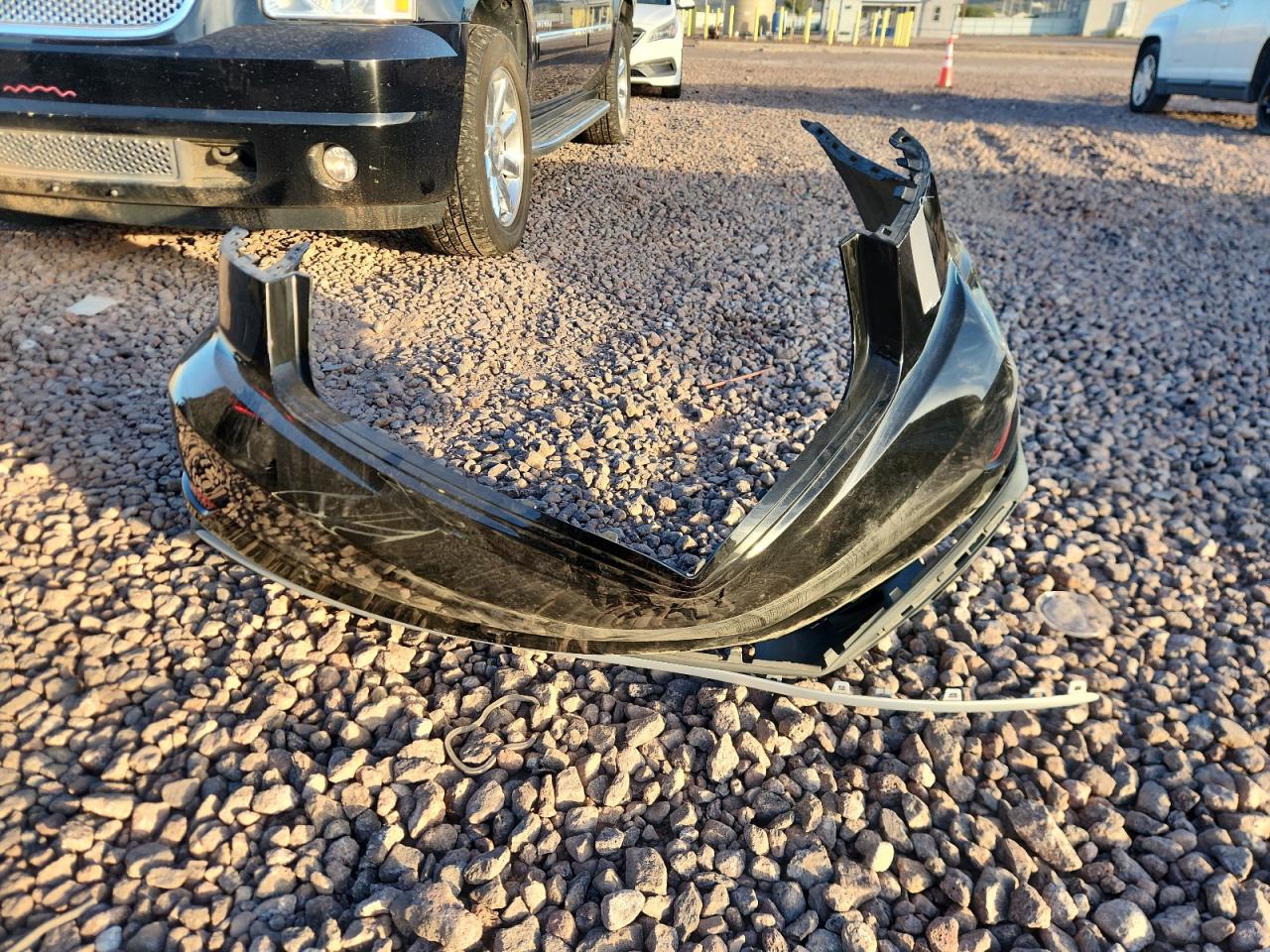 2018 Audi A3 Premium VIN: WAUB8GFF4J1087559 Lot: 92302955