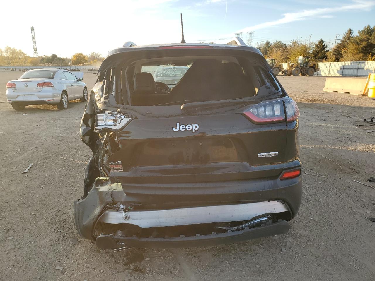 2019 Jeep Cherokee Latitude Plus VIN: 1C4PJMLX3KD359284 Lot: 91434895