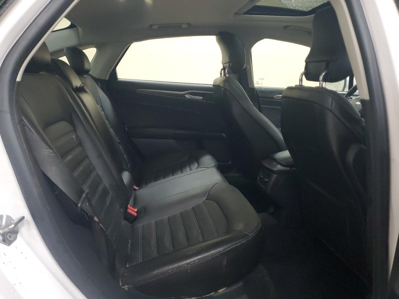 2013 Ford Fusion Se VIN: 3FA6P0H92DR383900 Lot: 93240985