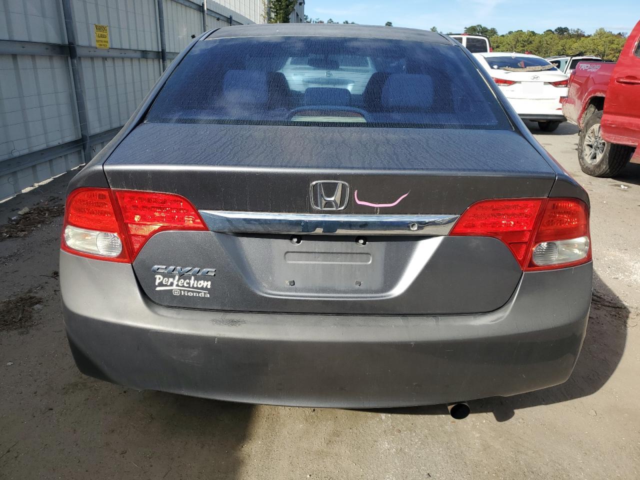 2010 Honda Civic Lx VIN: 19XFA1F51AE030939 Lot: 92945985