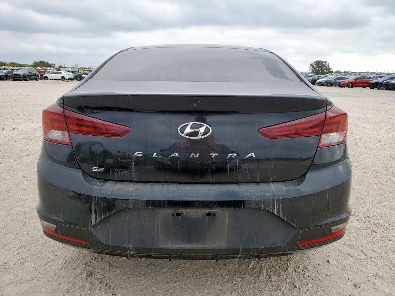 2019 Hyundai Elantra Se VIN: KMHD74LF9KU798851 Lot: 81894565