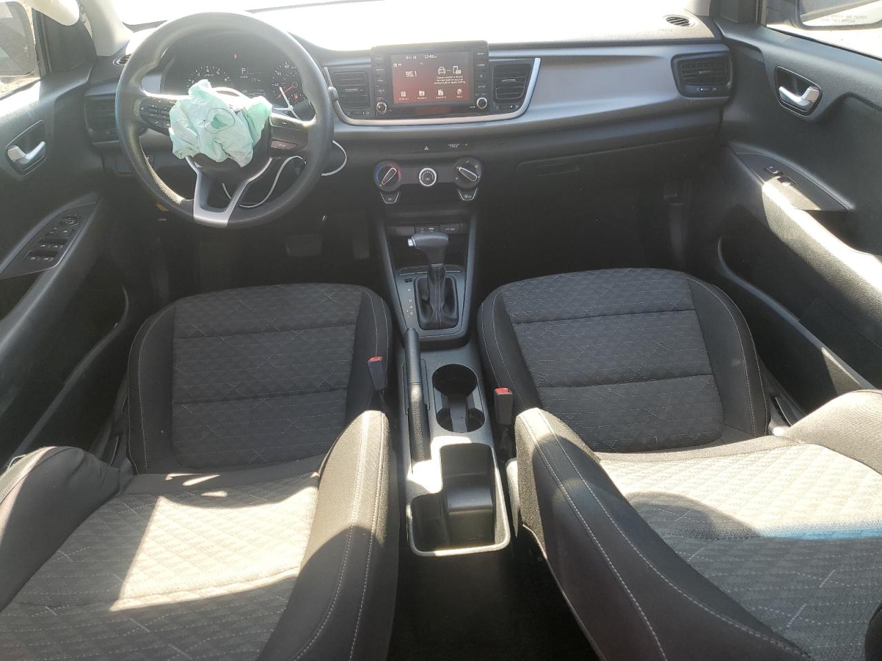2020 Kia Rio Lx VIN: 3KPA24AD2LE335263 Lot: 93277465