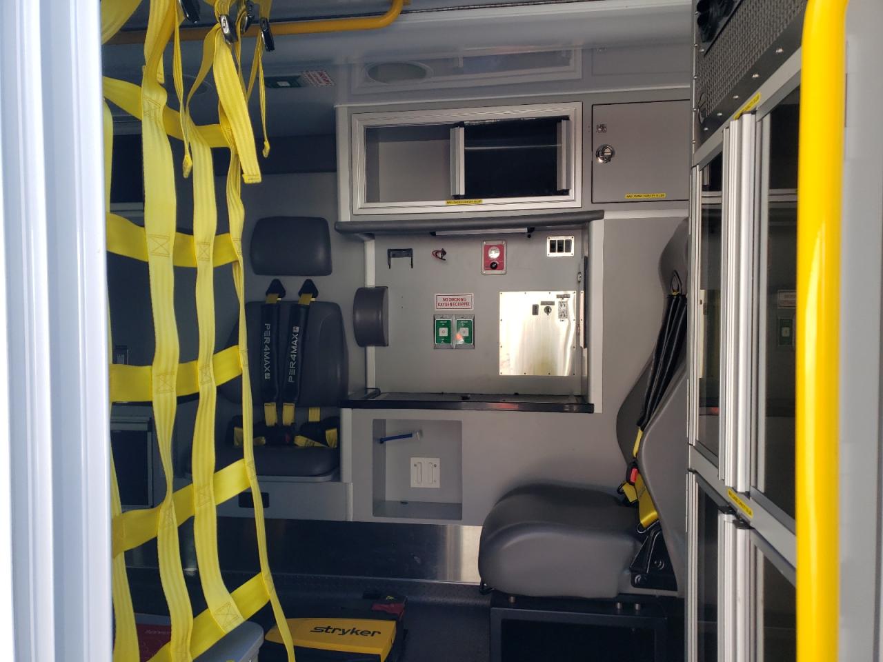 2025 Ford Econoline E350 Super Duty Cutaway Van VIN: 1FDWE3FN8SDD12350 Lot: 92796095