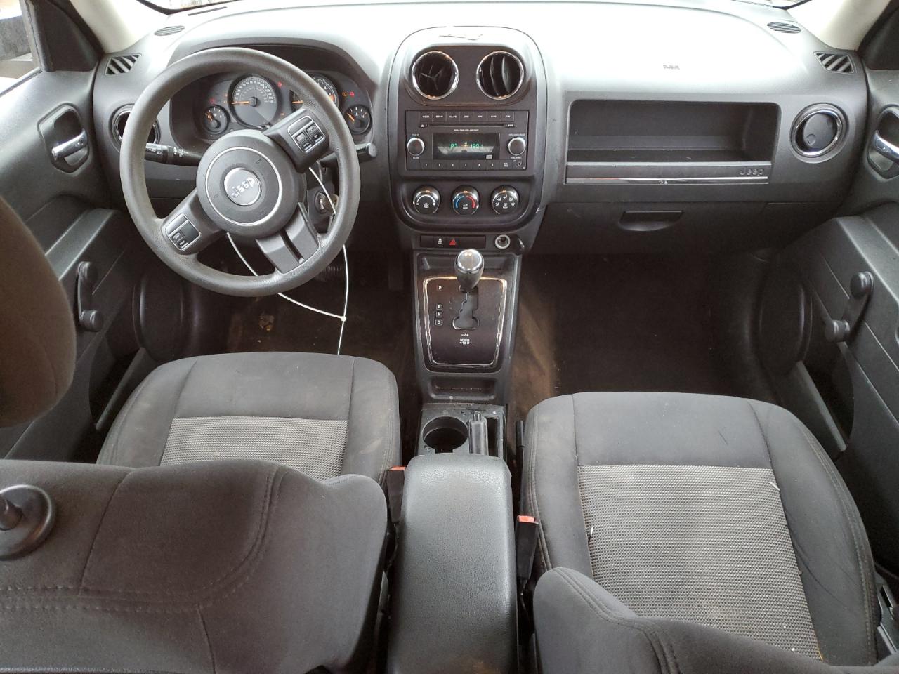 2015 Jeep Patriot VIN: 1C4NJRAB4FD282393 Lot: 92704225