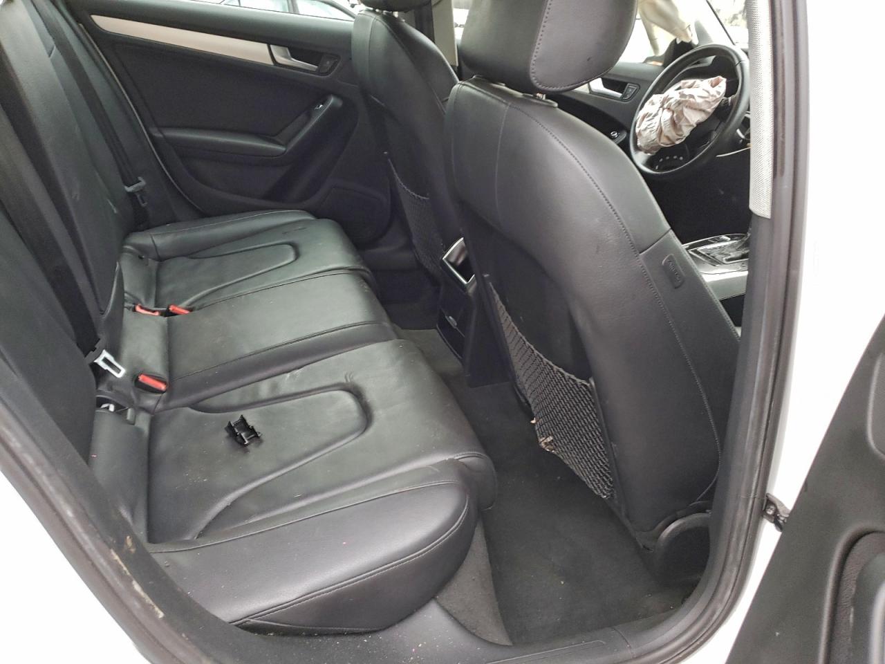 2014 Audi A4 Premium VIN: WAUBFAFL5EN000632 Lot: 93760645