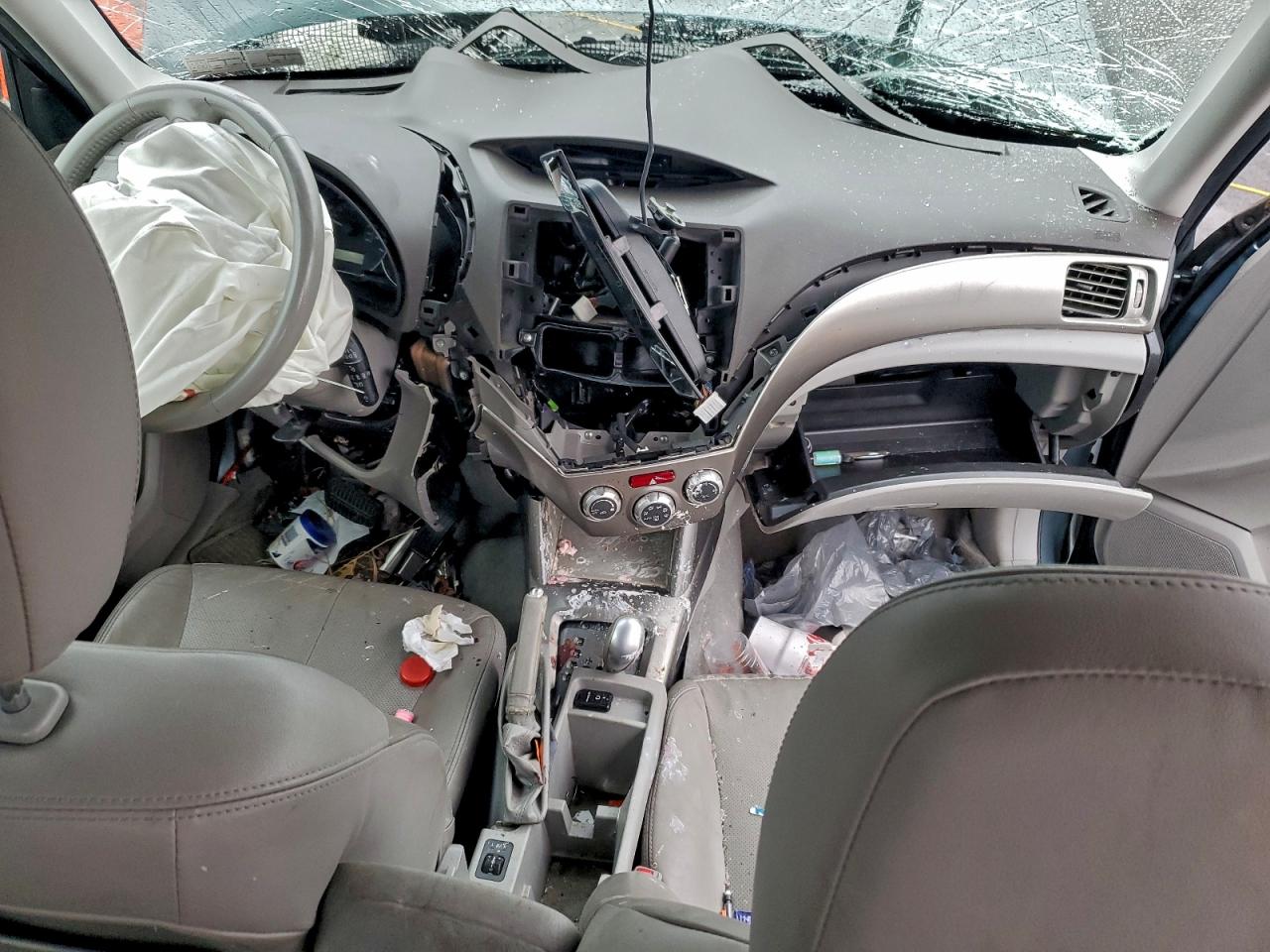 2010 Subaru Forester 2.5X Limited VIN: JF2SH6DC6AH717578 Lot: 94508975