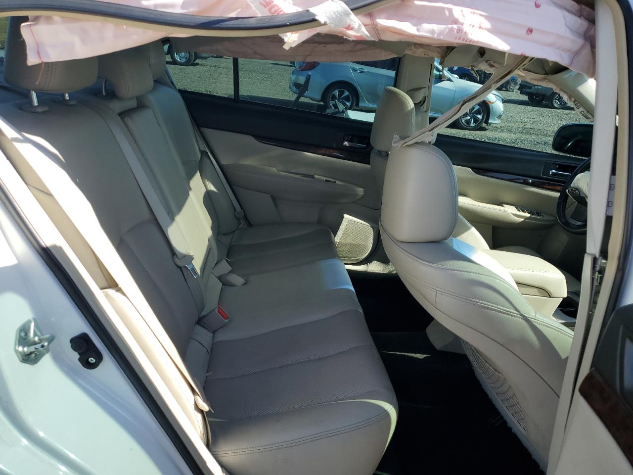 2013 Subaru Legacy 2.5I Limited VIN: 4S3BMBL68D3044566 Lot: 90951525