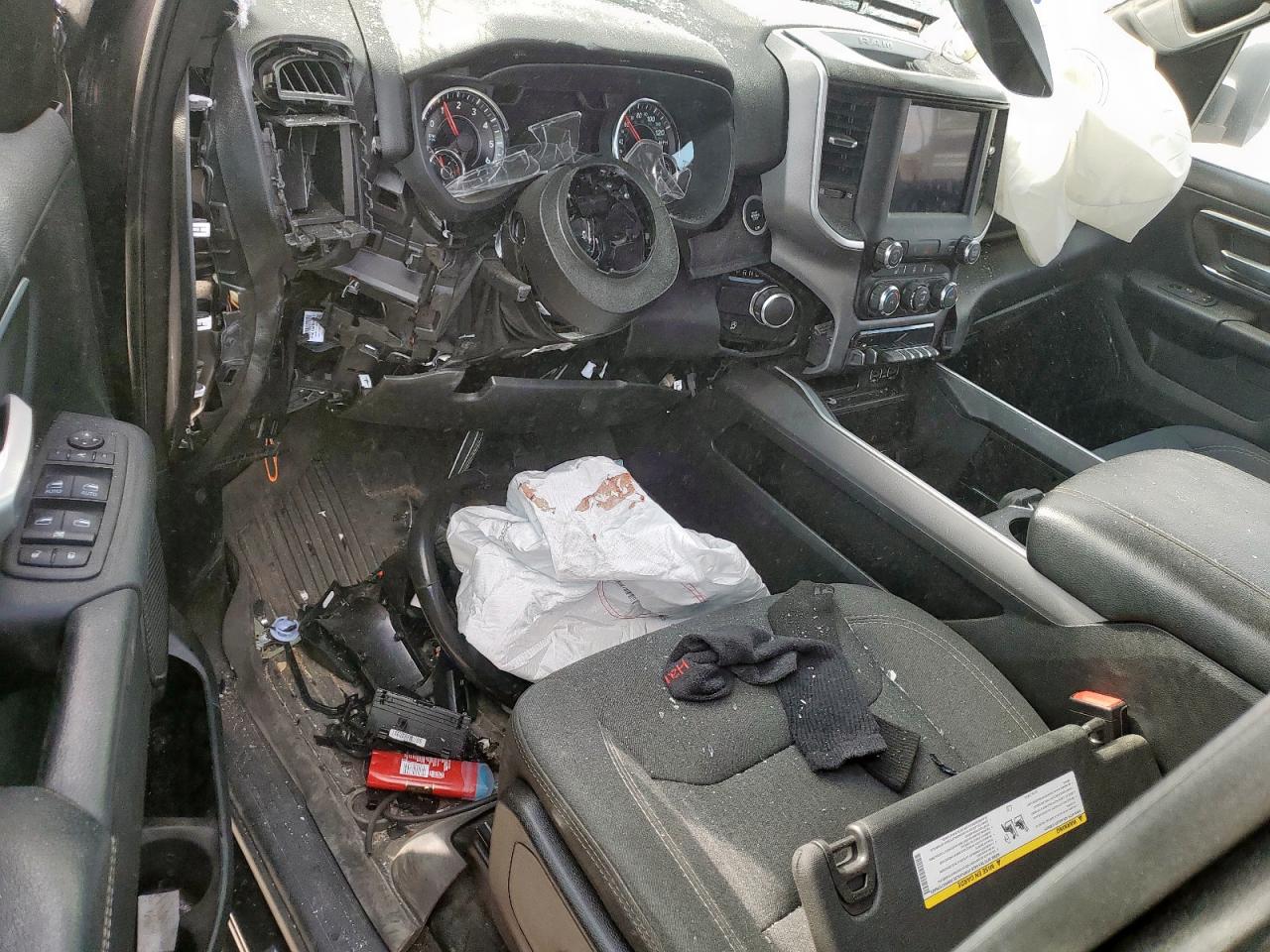 2021 Ram 1500 Big Horn/Lone Star VIN: 1C6RREFT2MN750575 Lot: 92888255