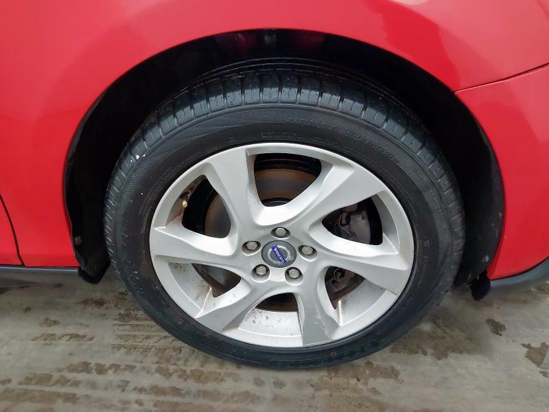 2014 VOLVO V40 D2 CROSS COUNTRY LUX 5DR