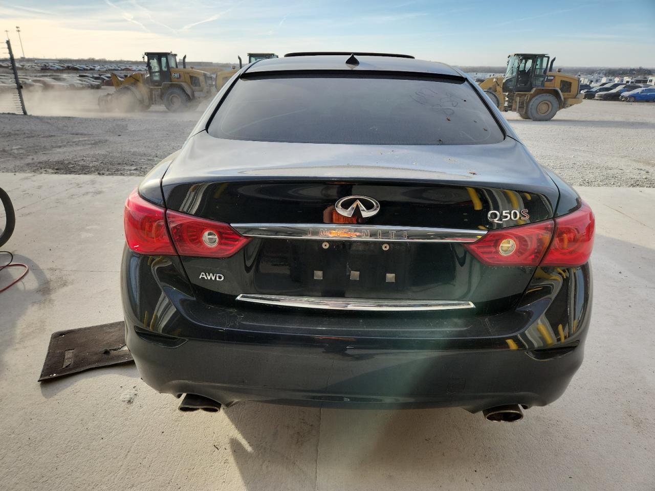 2015 Infiniti Q50 Base VIN: JN1BV7AR2FM392645 Lot: 85959495