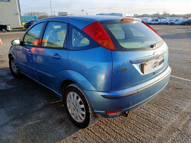 2003 FORD FOCUS 1.6 GHIA 5DR
