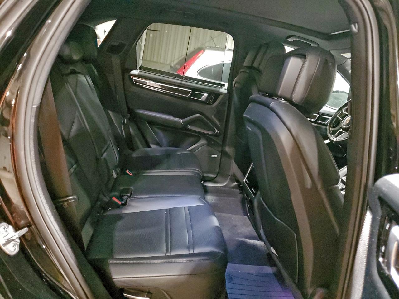 2019 Porsche Cayenne S VIN: WP1AB2AY2KDA60628 Lot: 93915485