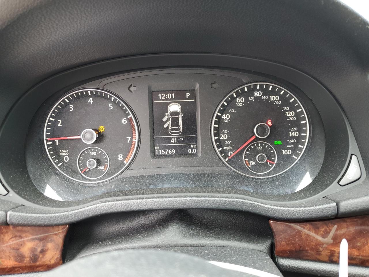 2013 Volkswagen Passat Sel VIN: 1VWCP7A39DC069314 Lot: 92953955