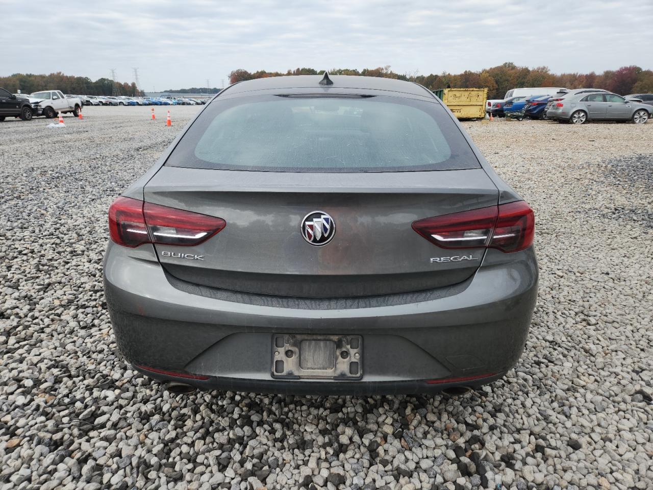 2018 Buick Regal Essence VIN: W04GP6SX5J1054259 Lot: 92709455