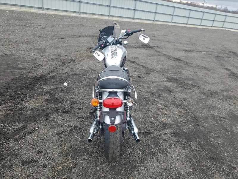 2018 TRIUMPH BONNEVILLE T120