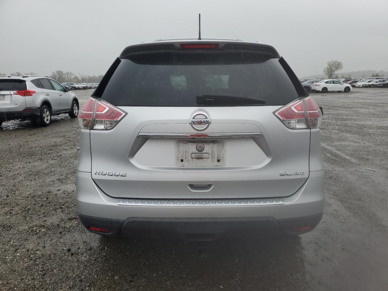 2015 Nissan Rogue S VIN: 5N1AT2MV3FC762335 Lot: 93267195