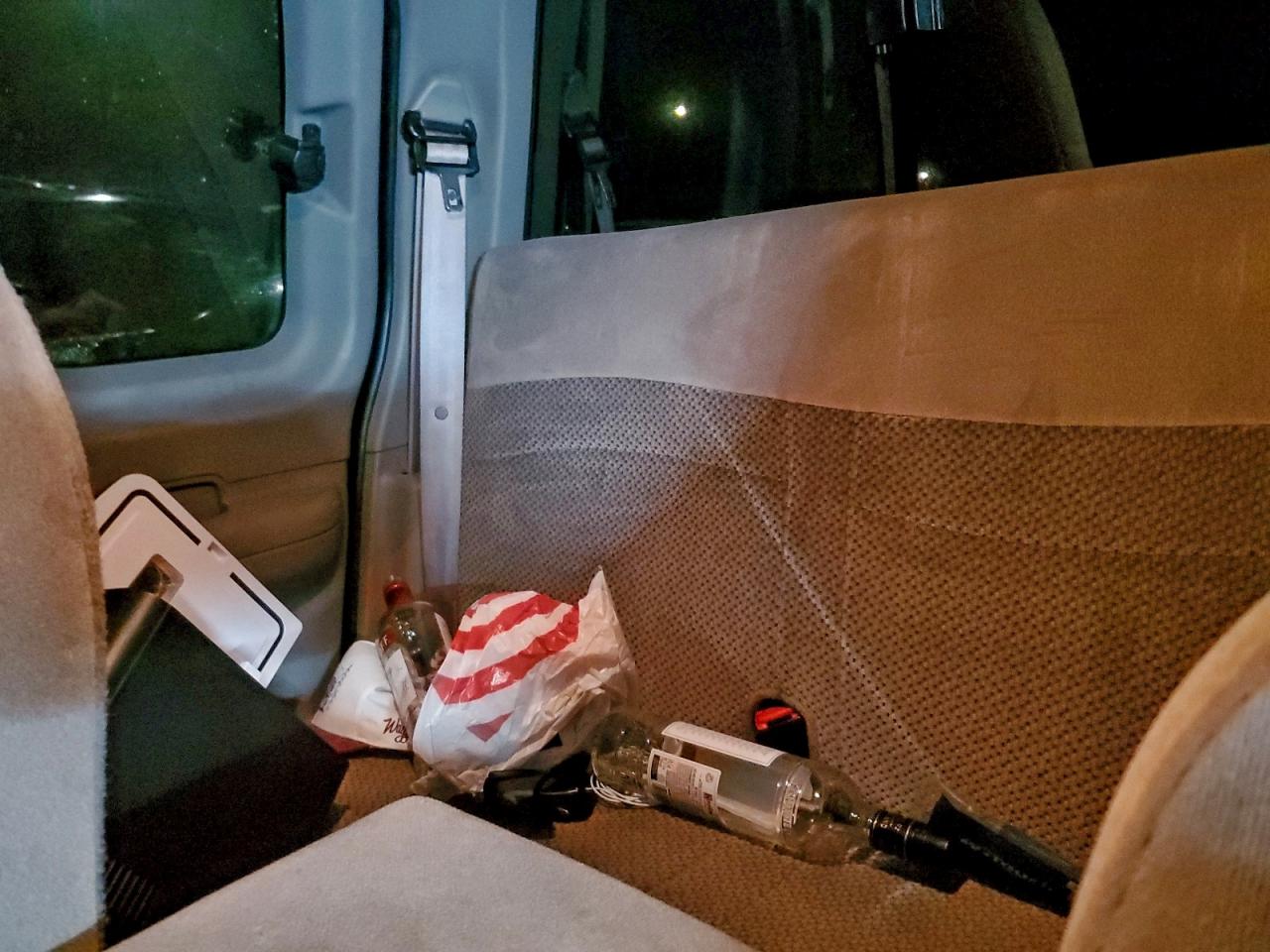 2000 Ford F150 VIN: 2FTRX18L7YCA32861 Lot: 94385285