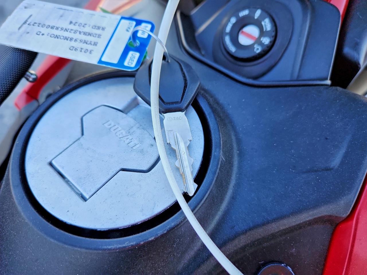 2024 Ducati Hypermotard VIN: ZDMBAS2N6RB001279 Lot: 91951545