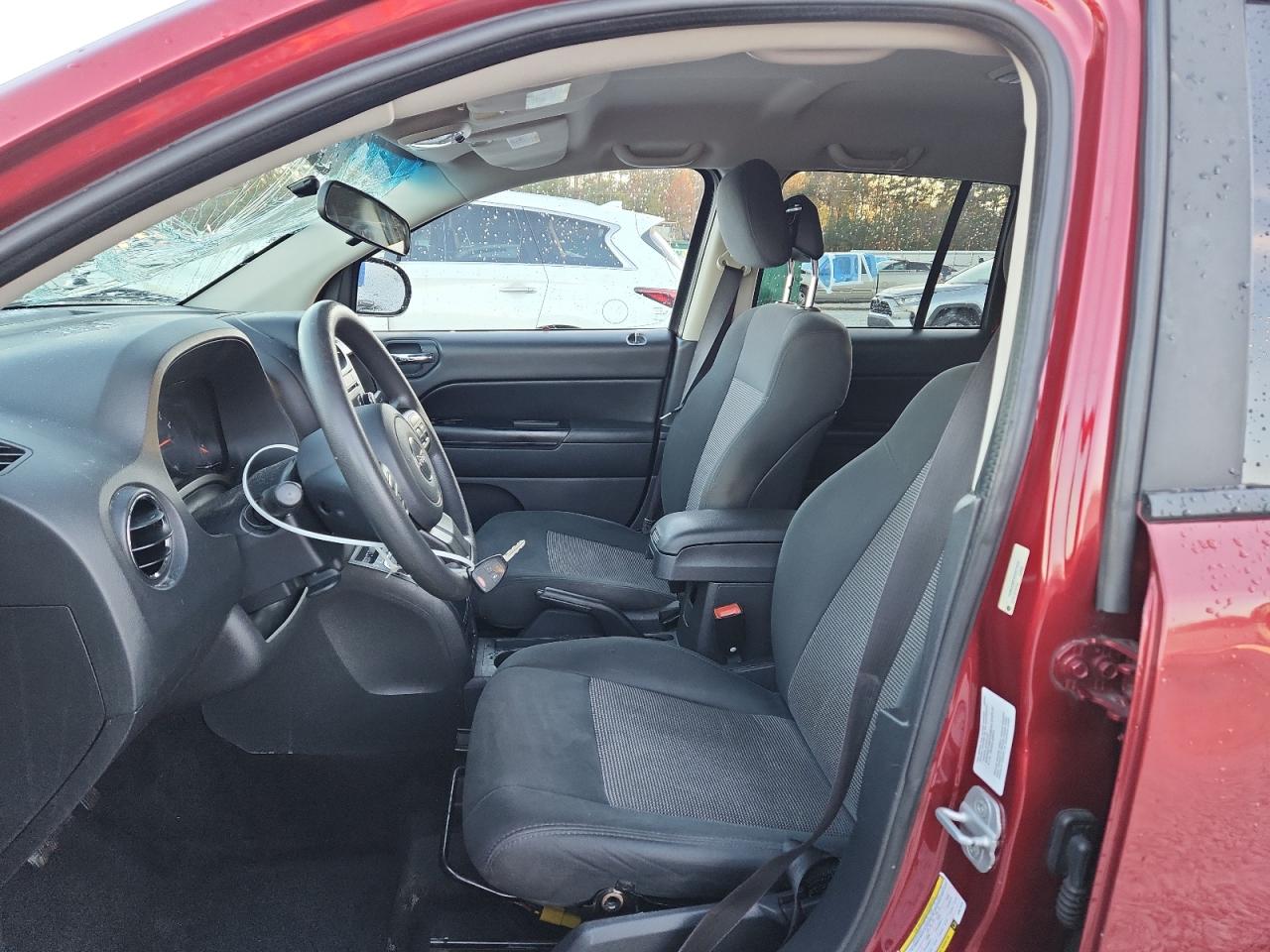 2012 Jeep Compass Sport VIN: 1C4NJCBBXCD677573 Lot: 93390895