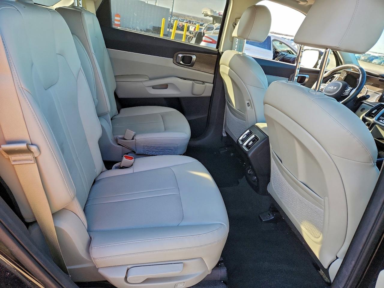 2023 Kia Sorento Ex VIN: 5XYRHDLF2PG208893 Lot: 93357295