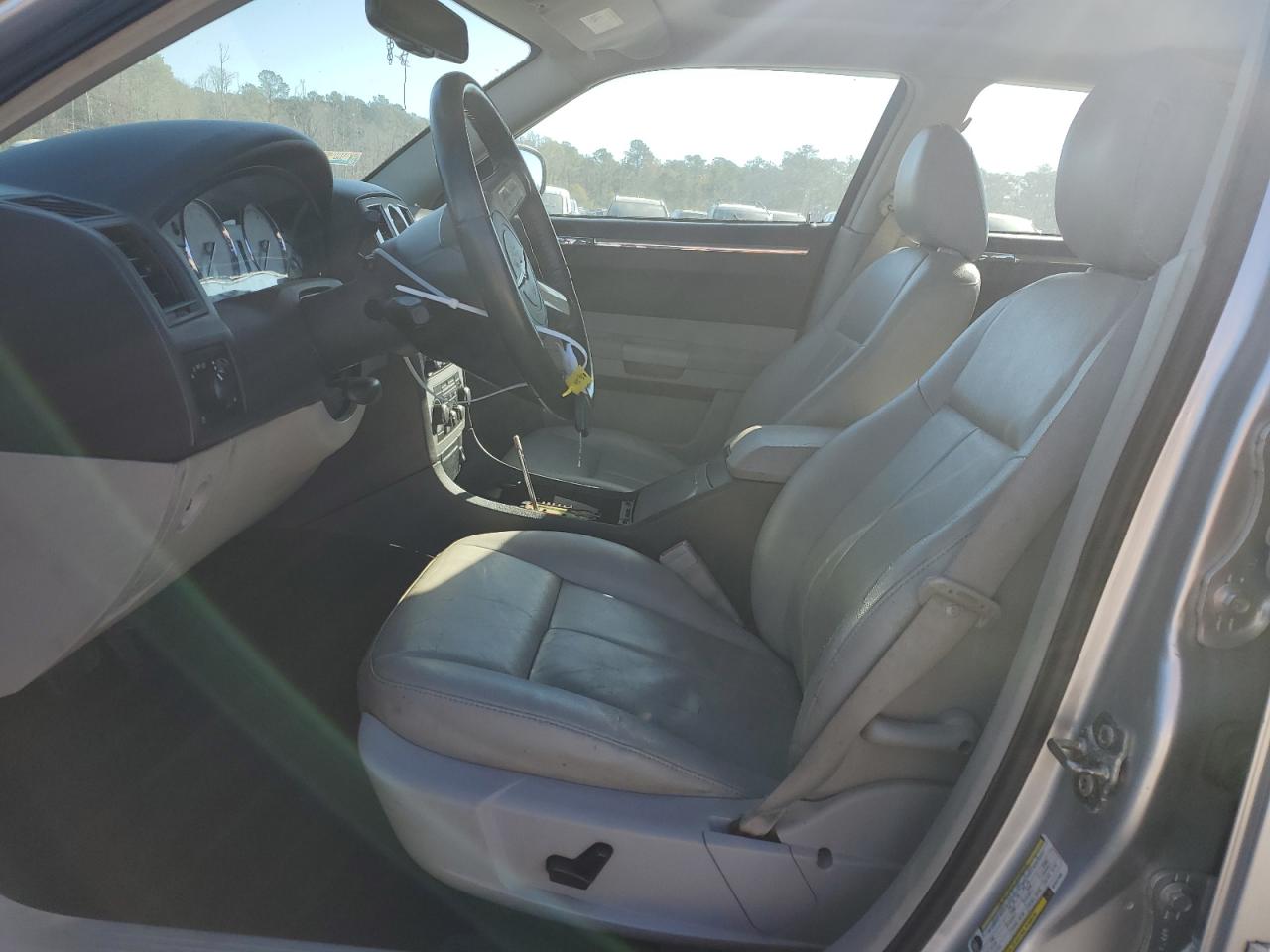 2006 Chrysler 300 Touring VIN: 2C3KA53G86H537736 Lot: 92392355