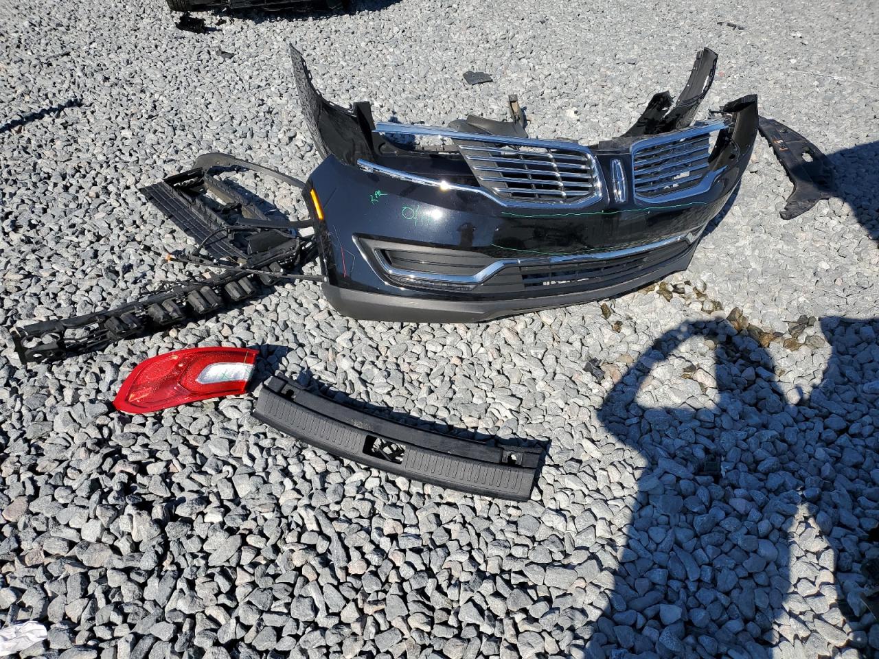 2017 Lincoln Mkx Reserve VIN: 2LMPJ8LR3HBL48857 Lot: 93386505