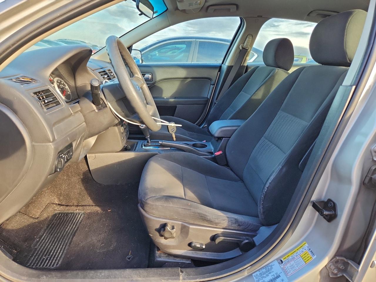 2007 Ford Fusion Se VIN: 3FAHP07117R228053 Lot: 92830775