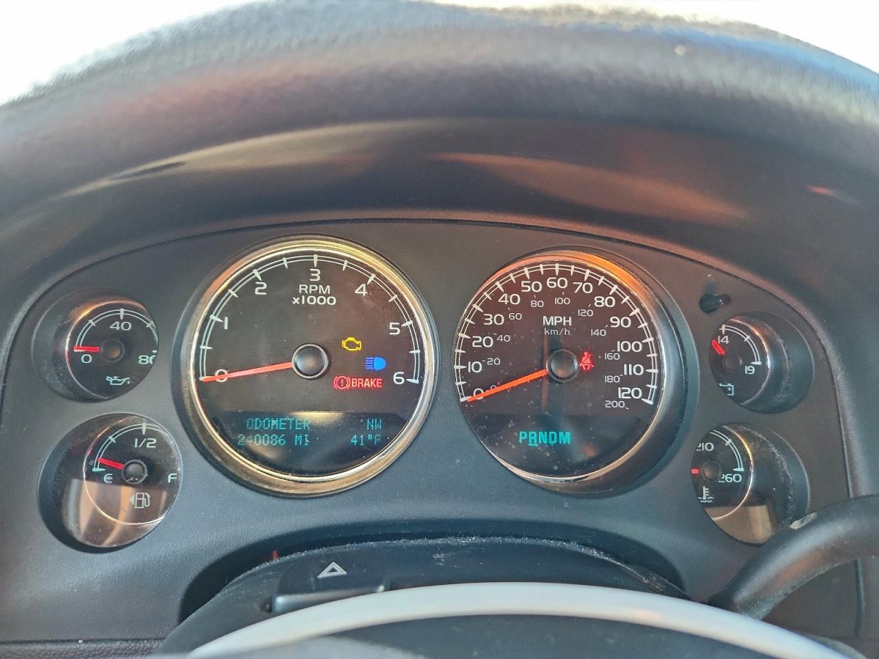 2010 GMC Yukon Xl K1500 Sle VIN: 1GKUKHE31AR284821 Lot: 93332405