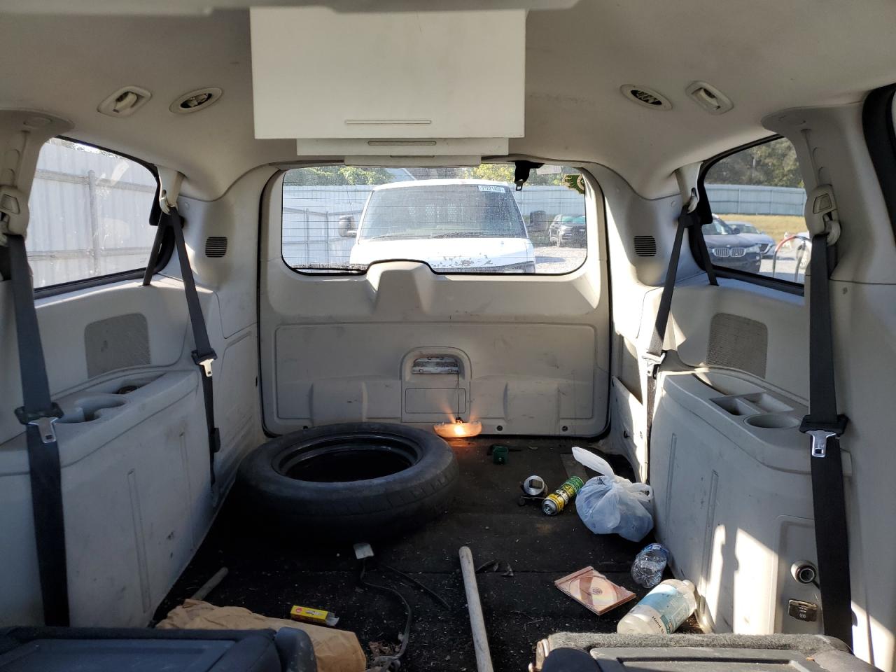 2010 Dodge Grand Caravan Sxt VIN: 2D4RN5D11AR461761 Lot: 90850275