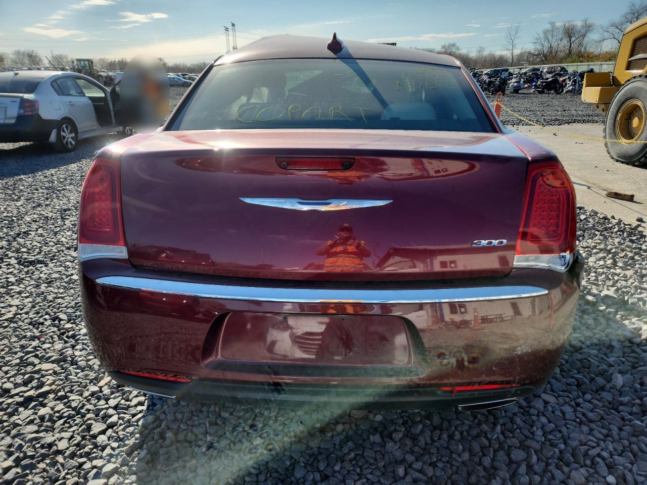 2018 Chrysler 300 Touring VIN: 2C3CCAAG8JH137503 Lot: 93038155
