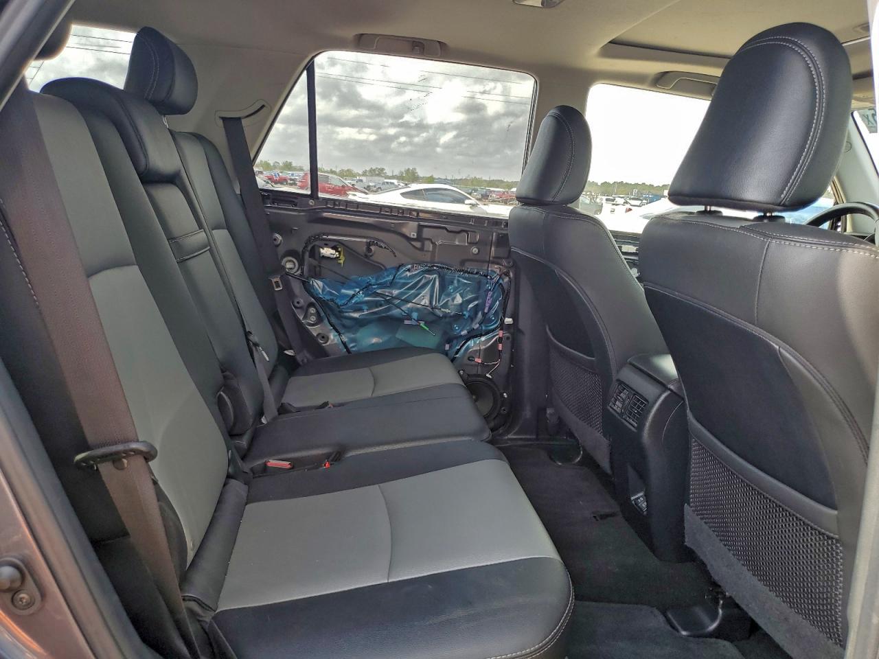 2022 Toyota 4Runner Sr5 VIN: JTEFU5JRXN5257035 Lot: 91884985