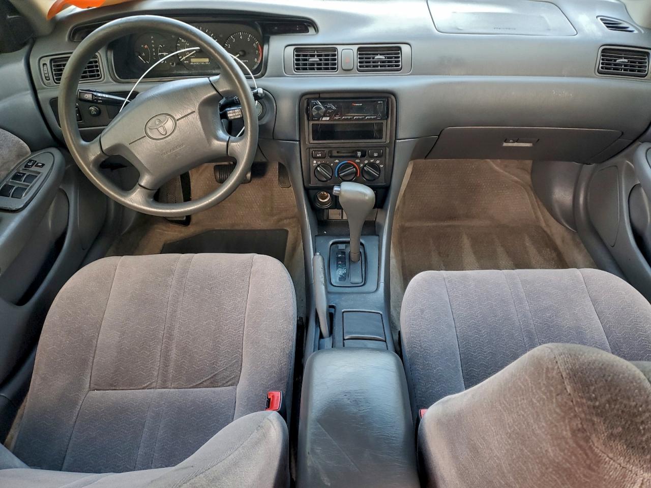 1999 Toyota Camry Le VIN: JT2BF22K3X0157316 Lot: 93847895