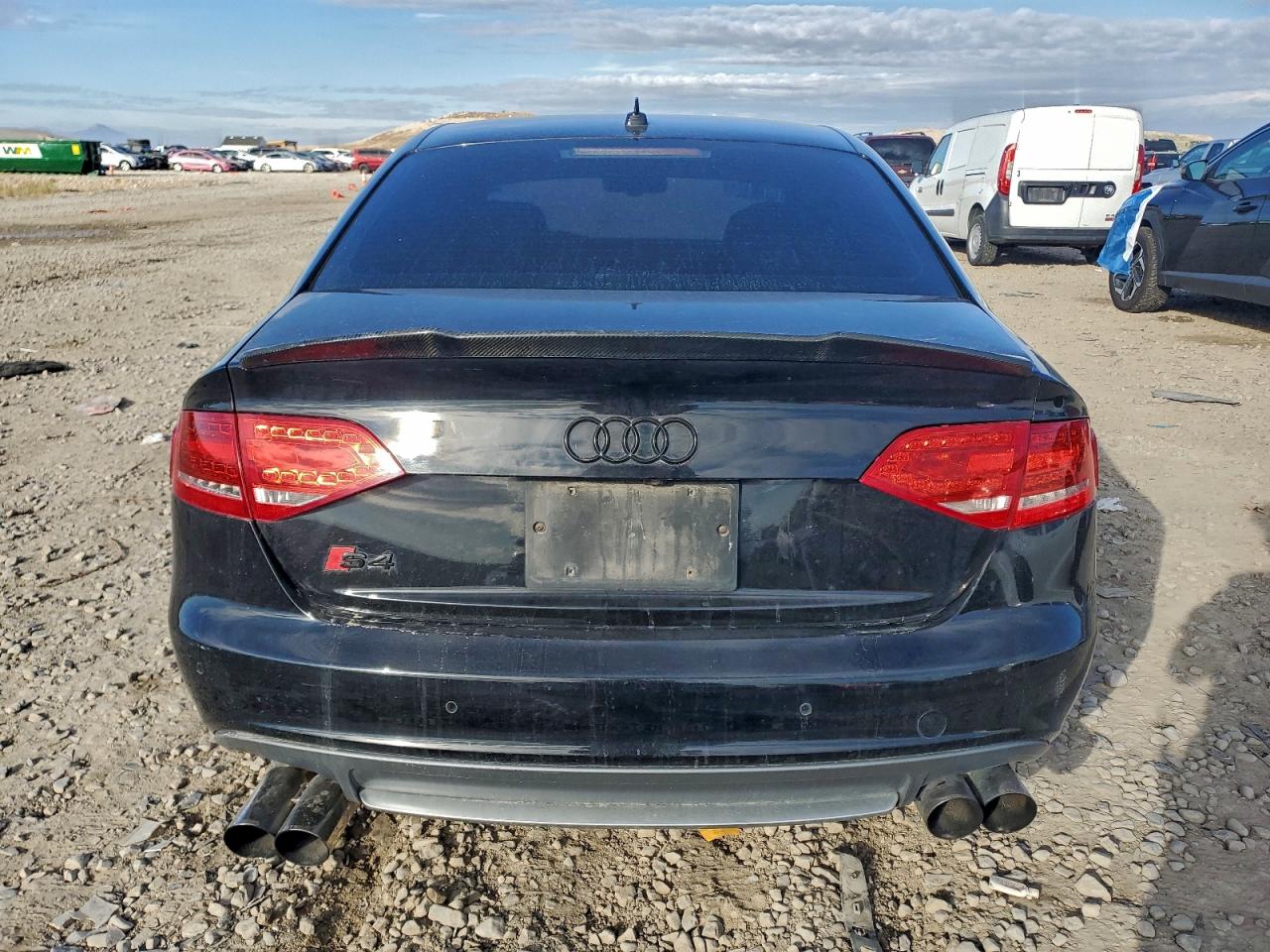 2011 Audi S4 Premium Plus VIN: WAUDGAFL7BA110624 Lot: 90738665