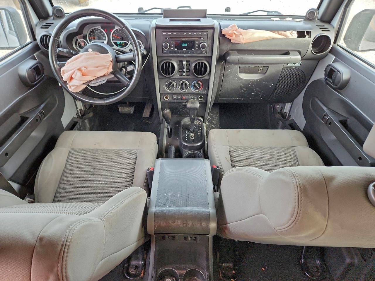 2008 Jeep Wrangler Unlimited Rubicon VIN: 1J8GA69148L614790 Lot: 93924465