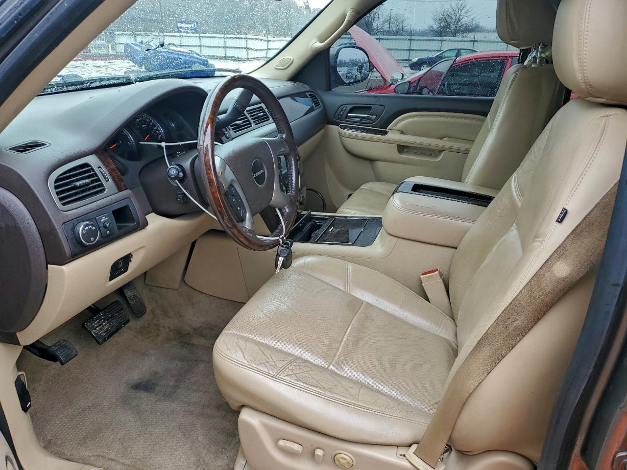 2012 GMC Yukon Xl Denali VIN: 1GKS2MEF4CR247307 Lot: 93435625